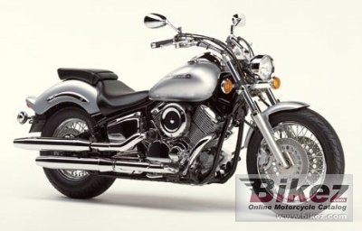 2004 Yamaha XVS 1100 DragStar photo